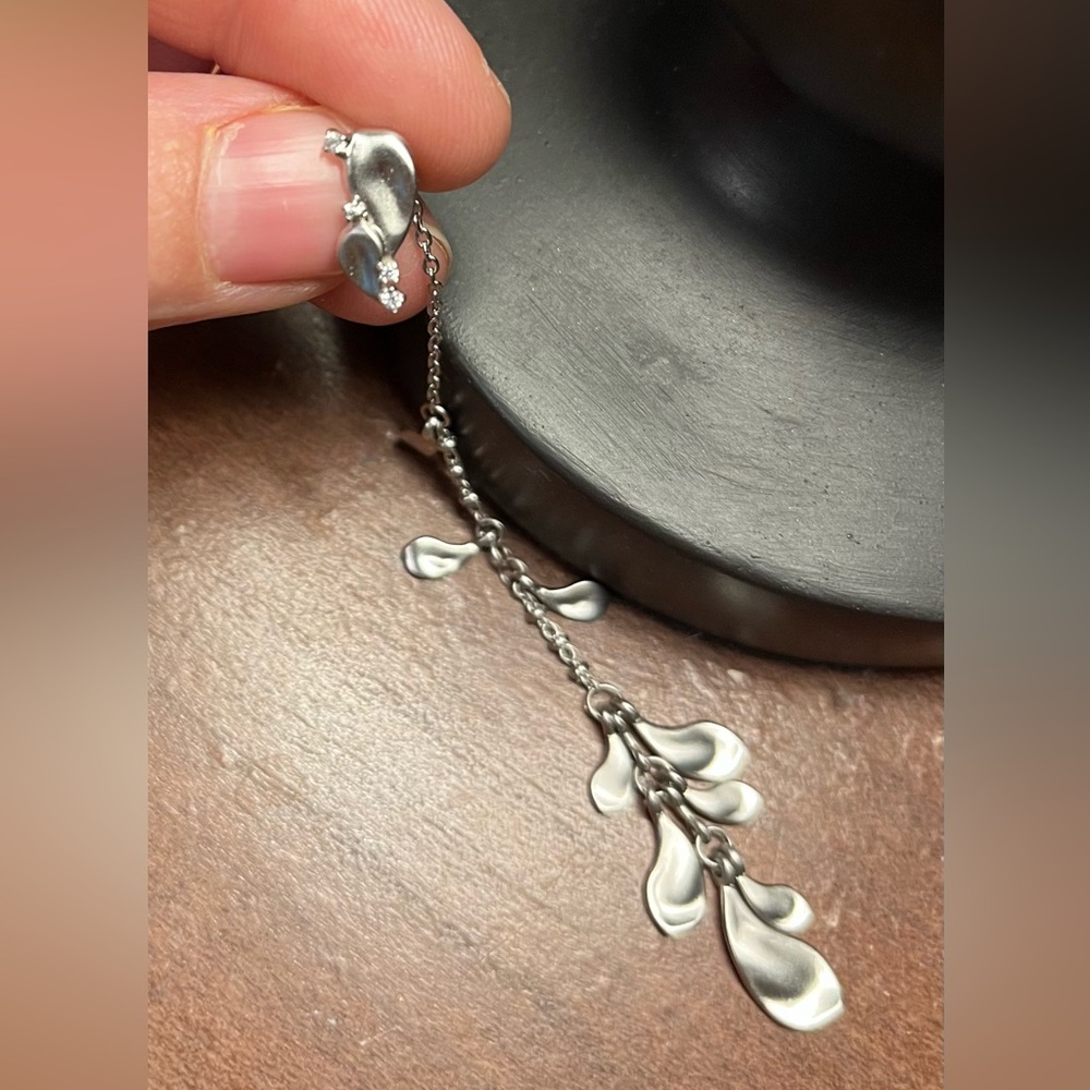 Kendra Scott - Picture 3 of 3